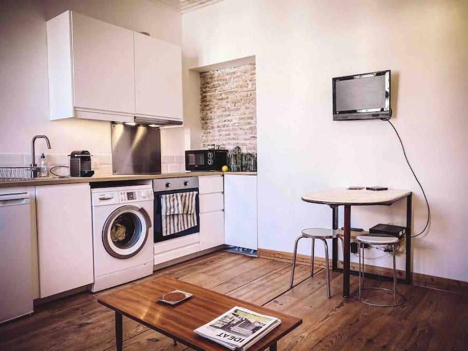 Superbe 2 Pieces Centre-Ville, Calme, Vue Toulon Exterior foto